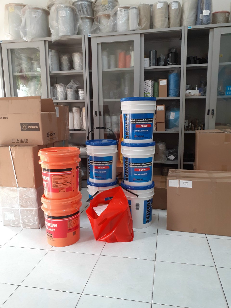 Bán nhớt máy nén khí giá rẻ tại Khánh Hòa